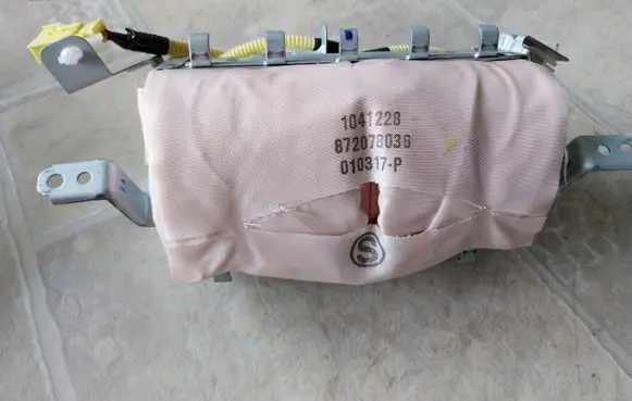 Lexus IS 220D-250-350 Passenger airbag 1041454