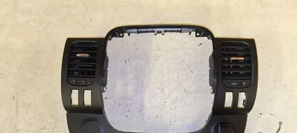 Renault Trafic III (X82) Radio/GPS head unit trim 93452450