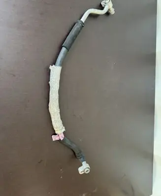 Dodge Durango Air conditioning (A/C) pipe/hose 68217218AE