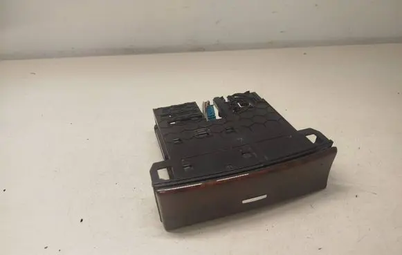 Mercedes-Benz GL X164 Car ashtray a1648100130 a1648100030