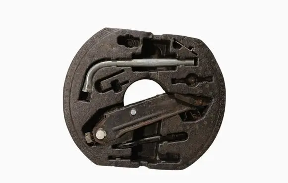 Audi A3 S3 8P Tool set 1K0012115F