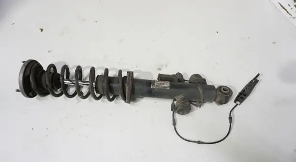 BMW 5 F10 F11 Rear shock absorber/damper 6796860