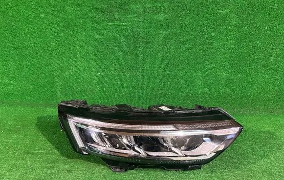 Renault Koleos II Headlight/headlamp 260104431R