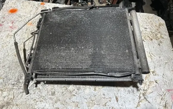 KIA Ceed Radiator set 976061H600