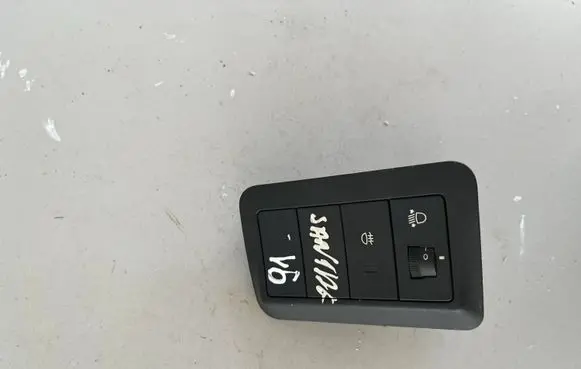 Hyundai Santa Fe Headlight level height control switch 201003144