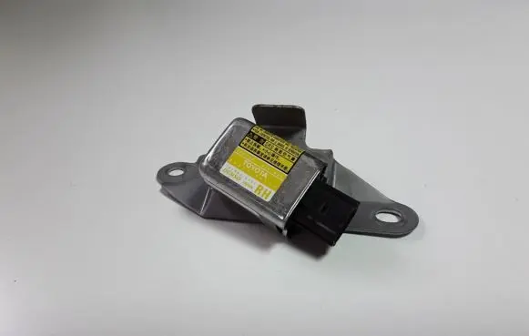 Toyota Land Cruiser (J120) Airbag deployment crash/impact sensor 8986060020