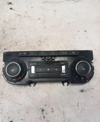 Skoda Yeti (5L) Climate control unit 3T0907044BE SW0402 5HB00974965