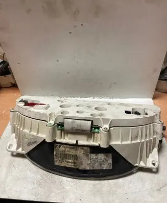 Volkswagen Sharan Speedometer (instrument cluster) 95VW10849NC VCNF1005176