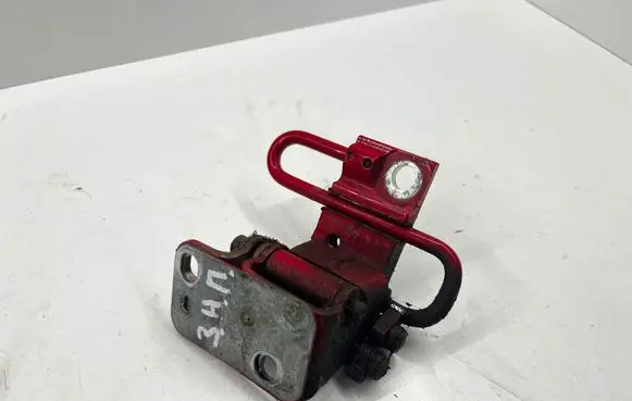 Seat Altea Rear door lower hinge