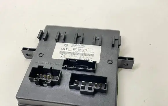 Audi A6 S6 C6 4F Comfort/convenience module 4F0907279 F005V00619 4F0910279K