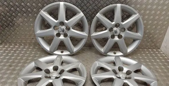 Toyota Prius (XW20) R16 wheel hub/cap/trim 