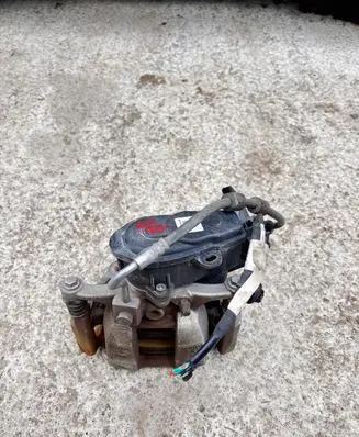 Jeep Grand Cherokee WL Rear brake caliper 068332774AA