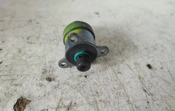 Fuel pressure sensor