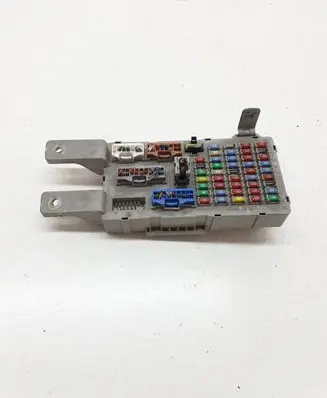Hyundai Santa Fe Fuse module 919502B400