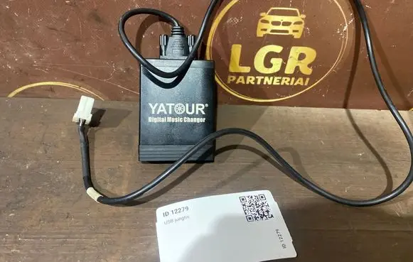 Honda Civic USB socket connector 