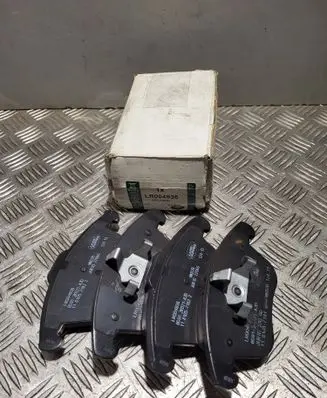 Land Rover Freelander 2 - LR2 Brake pads (front) LR004936