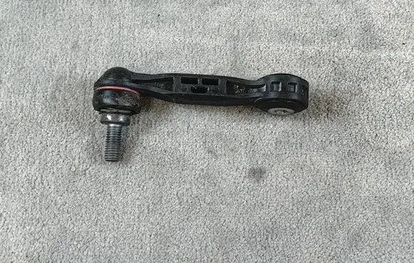 Mini One - Cooper F56 F55 Rear anti-roll bar/stabilizer link 6862865