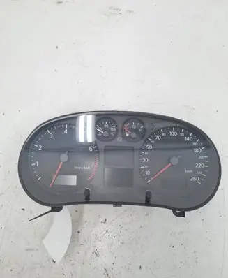 Audi A3 S3 8L Speedometer (instrument cluster) 8L0920900A