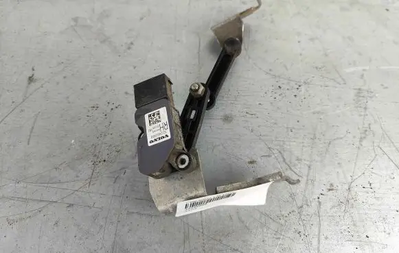 Rear air suspension level height sensor