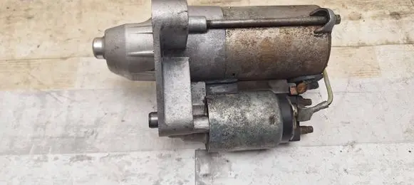 Ford Fiesta Starter motor VP2S6U11131AA