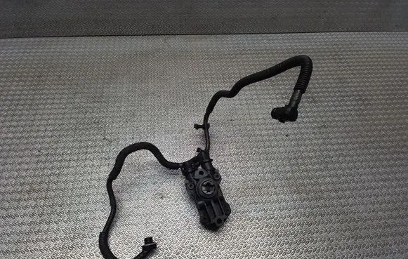 Mercedes-Benz Sprinter W901 W902 W903 W904 Fuel injection high pressure pump 0440020027