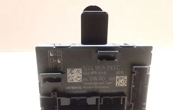 Volkswagen Golf VII Door control unit/module 5G4959393C