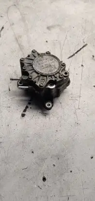 Volkswagen Golf Plus Vacuum pump 03g145209