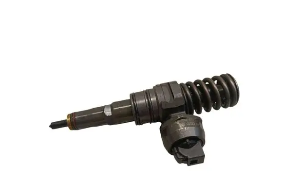 Skoda Octavia Mk2 (1Z) Fuel injector 038130073AG