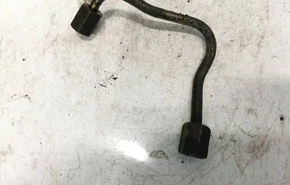 Citroen C5 Fuel line pipe 