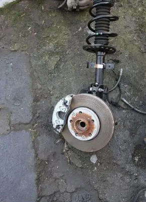 Renault Zoe Front wheel hub spindle knuckle 