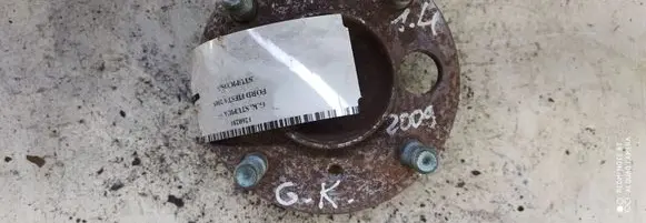 Ford Fiesta Rear wheel hub