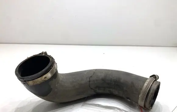 Volkswagen Tiguan Intercooler hose/pipe