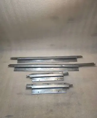 Hyundai Galloper sill trim set (inner) 