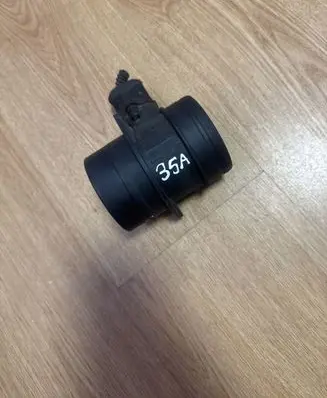 Audi A4 S4 B6 8E 8H Mass air flow meter 0281002461