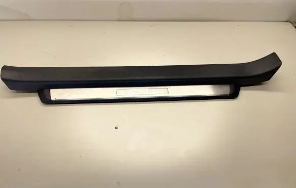 Lexus GS 250 350 300H 450H Front sill trim cover 6791030070 6791030080