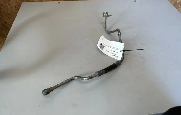 Volkswagen Phaeton Turbo turbocharger oiling pipe/hose