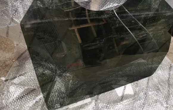 Rear door window glass