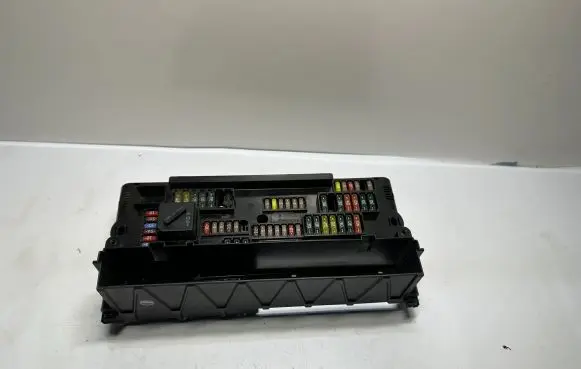 BMW 5 GT F07 Fuse module 61149210861 9210861
