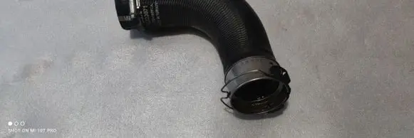 Volvo XC60 Intercooler hose/pipe