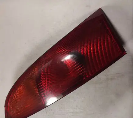 Ford Focus Rear/tail lights CW170R XS4X13405 XS413405