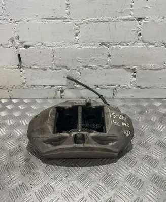Mercedes-Benz S W222 Front brake caliper