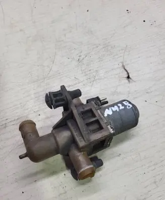 Mercedes-Benz Vito Viano W639 Coolant heater control valve 0018300684
