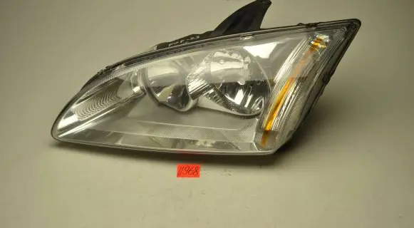 Ford Focus Headlight/headlamp 4M5113W030AF