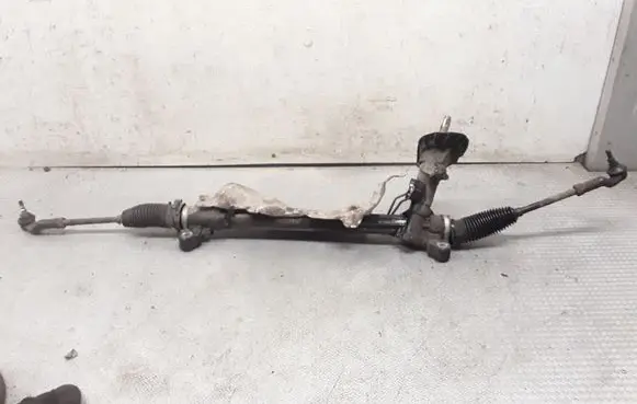Ford Focus Steering rack 4M5C3550AC