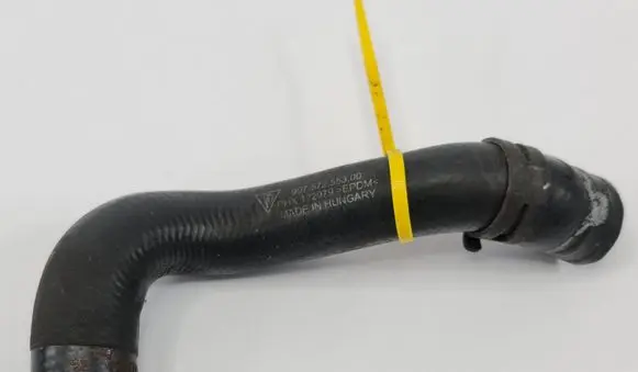 Porsche Cayman 987 Engine coolant pipe/hose 99757255300