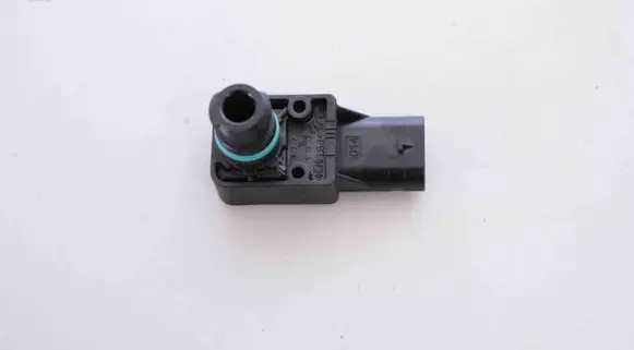 Mercedes-Benz E W213 Air pressure sensor A0071530528