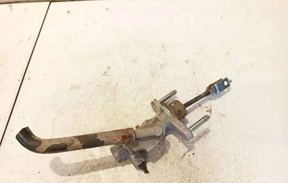 Toyota Hilux (AN10, AN20, AN30) Master brake cylinder