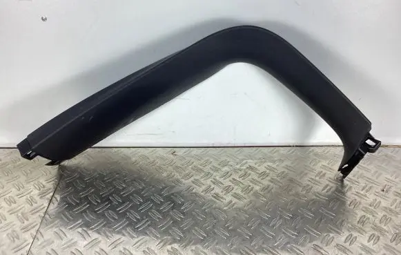 Mercedes-Benz GLC X253 C253 (D)pillar trim (top) A2537400171