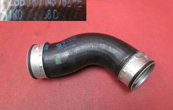 Volkswagen Golf V Intercooler hose/pipe 1K0145762EE