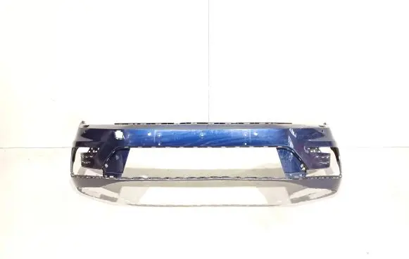 Volkswagen PASSAT B8 Front bumper 3G0807221B